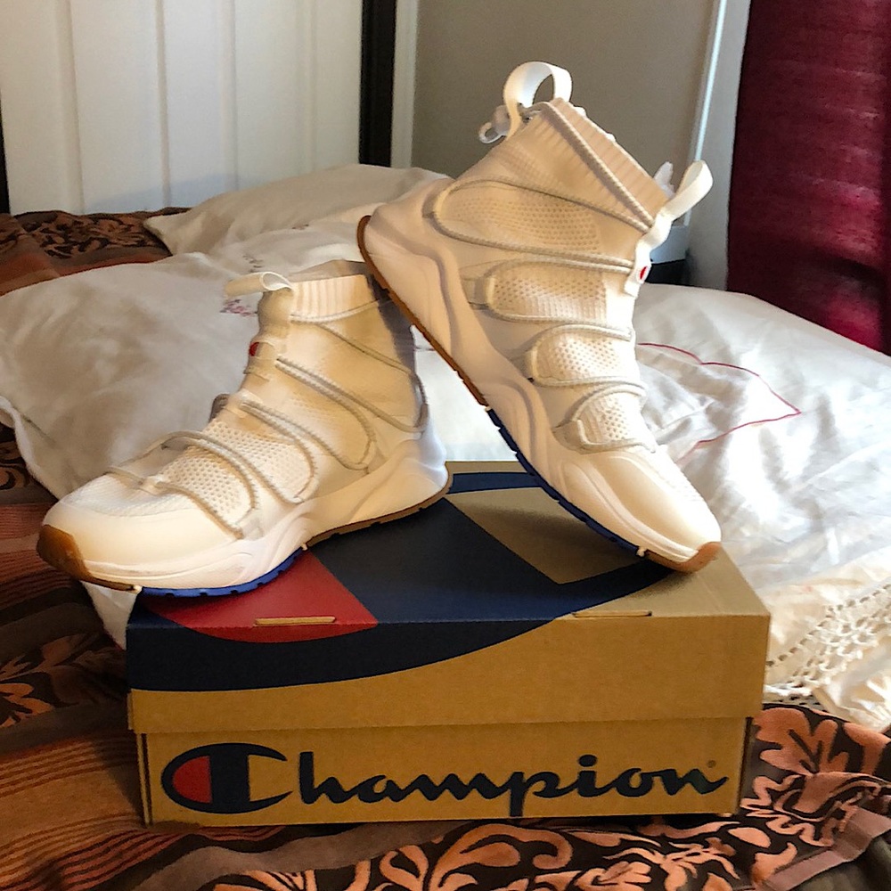 (Used) Champion White Rally Flux Shoes